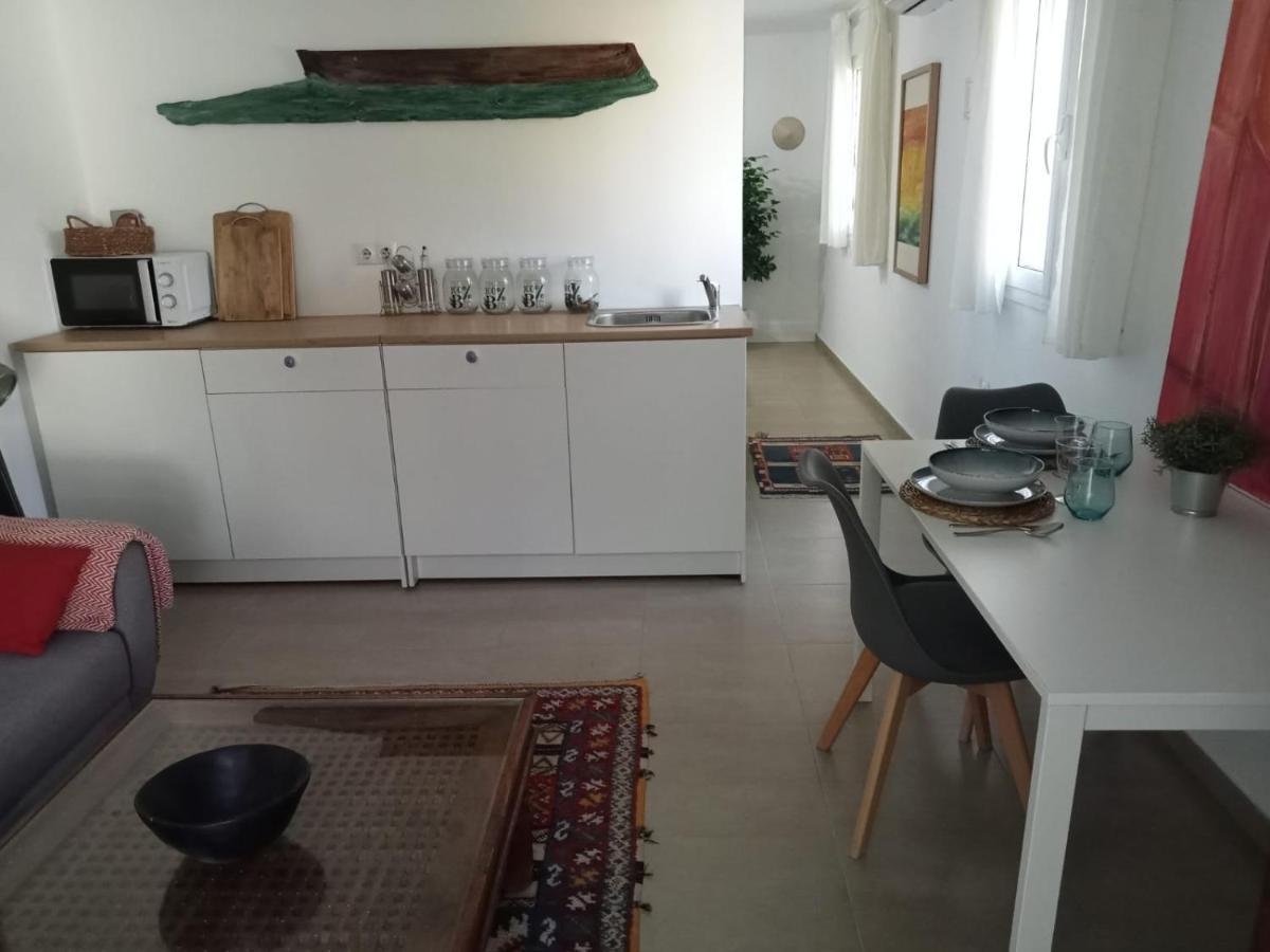 Dormir Entre Limones, Casa De Invitados En Vivienda Familiar Dos Hermanas Bagian luar foto
